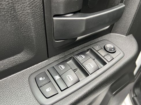 Used 2020 RAM 3500 Tradesman image 18