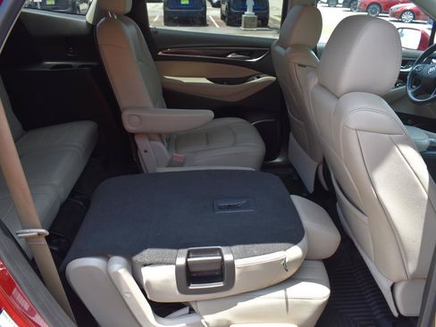 Used 2020 Buick Enclave Essence AWD/4WD image 63