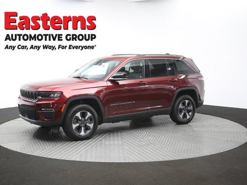 Used 2022 Jeep Grand Cherokee Limited 4xe w/ Luxury Tech Group II AWD/4WD image 61