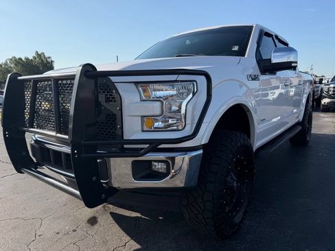 Used 2017 Ford F150 Lariat AWD/4WD image 9