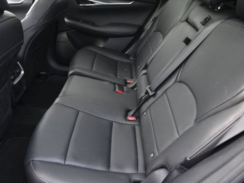 Used 2025 INFINITI QX50 Luxe AWD/4WD image 23