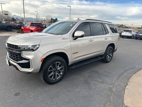 Used 2021 Chevrolet Tahoe Z71 w/ Z71 Signature Package image 38
