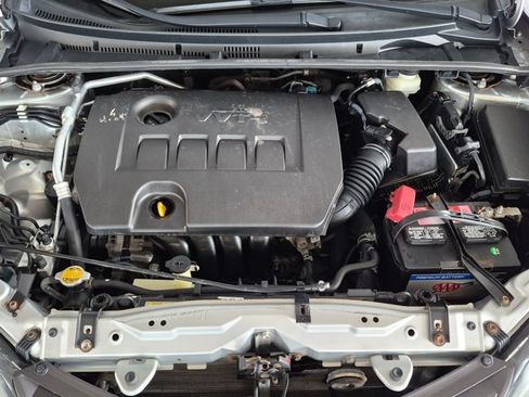 Used 2016 Toyota Corolla LE FWD image 23