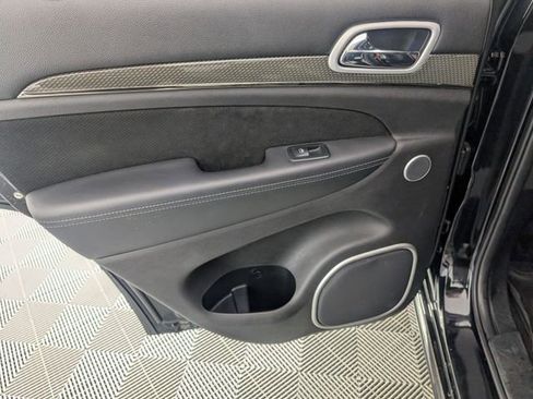 Used 2018 Jeep Grand Cherokee Trackhawk image 30