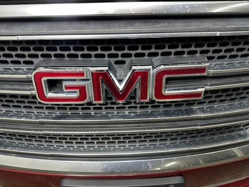 Used 2016 GMC Acadia SLT w/ Open Road Package image 9