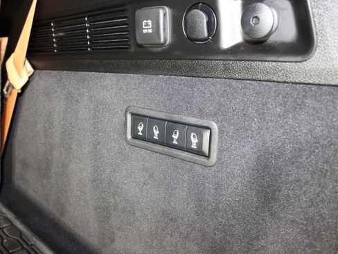 Used 2025 Jeep Grand Wagoneer Series III w/ Rear Seat Video Group 1 AWD/4WD image 10
