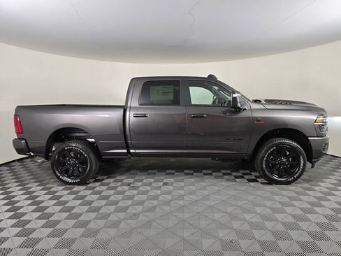 New 2025 RAM 3500 Big Horn image 29