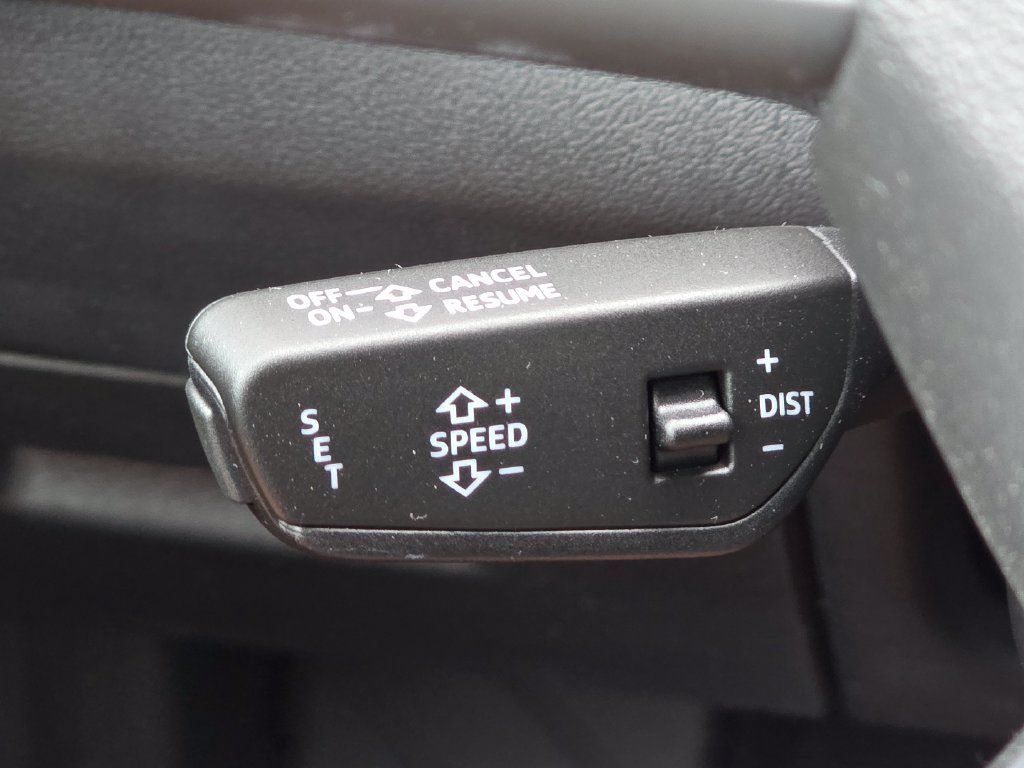 Certified 2025 Audi Q5 Premium Plus w/ Premium Plus AWD/4WD image 19