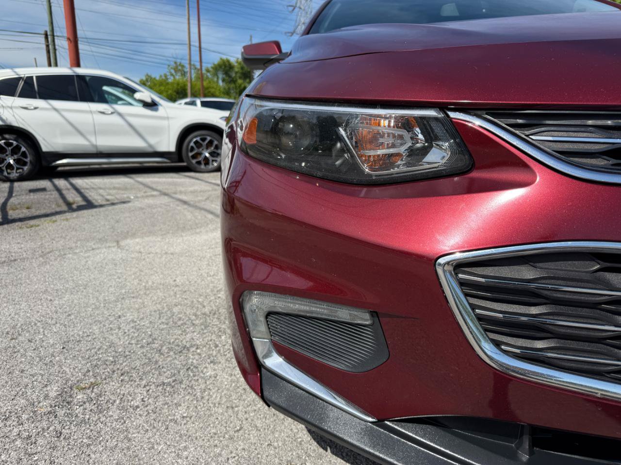 Used 2016 Chevrolet Malibu LT FWD image 5