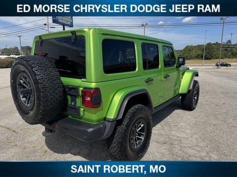 Used 2025 Jeep Wrangler Unlimited Rubicon AWD/4WD image 6