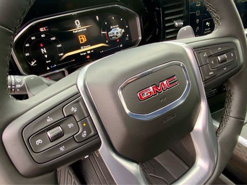 New 2026 GMC Sierra 1500 SLT w/ SLT Convenience Package image 42