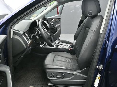 Used 2019 Audi Q5 2.0T Premium Plus w/ Premium Plus Package image 9