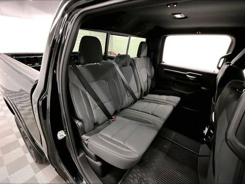 Used 2025 RAM 1500 Big Horn AWD/4WD image 25