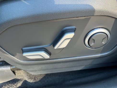 Used 2025 Hyundai Santa Fe SEL image 22