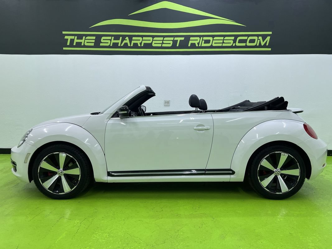 Used 2013 Volkswagen Beetle 2.0T FWD image 6