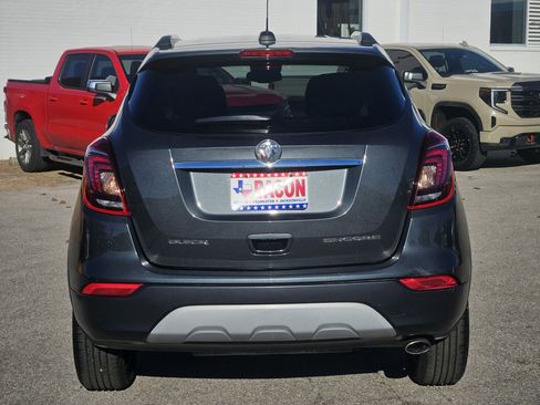 Used 2018 Buick Encore Preferred image 5
