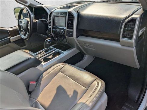 Used 2017 Ford F150 Lariat image 22