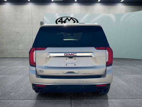 Used 2021 GMC Yukon XL Denali w/ Denali Premium Package AWD/4WD image 4