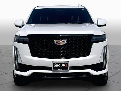 Used 2021 Cadillac Escalade Sport Platinum AWD/4WD image 4