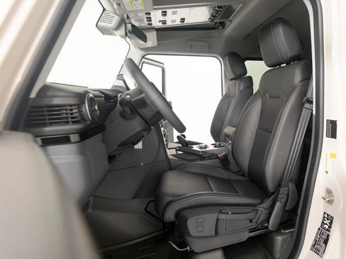 New 2026 INEOS Grenadier Fieldmaster Edition AWD/4WD image 31