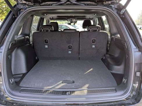New 2026 Jeep Grand Cherokee Altitude AWD/4WD image 12