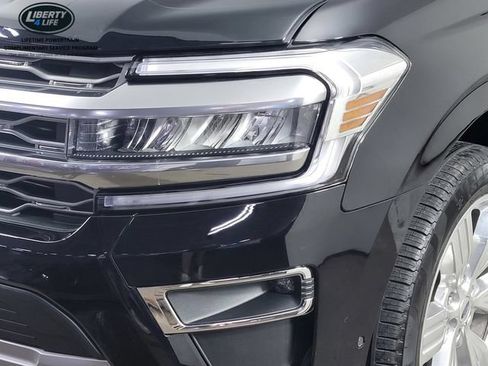 Used 2024 Ford Expedition Max Platinum AWD/4WD image 9