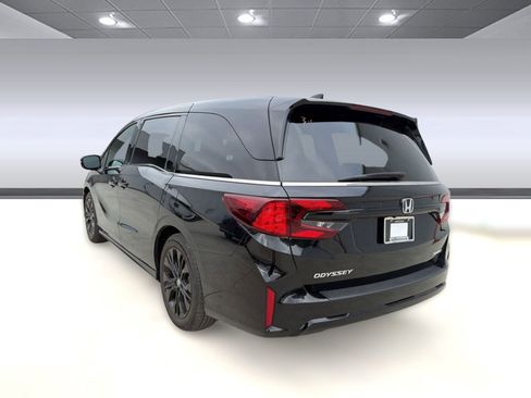 Used 2025 Honda Odyssey Sport-L image 3