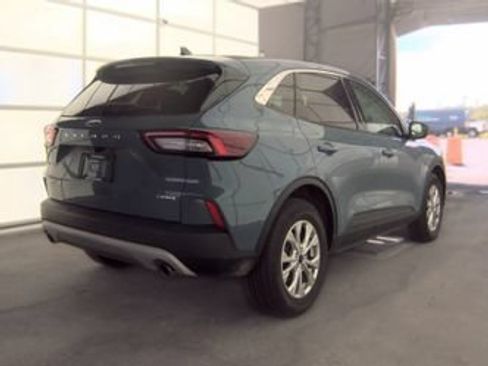 Used 2023 Ford Escape Active AWD/4WD image 5