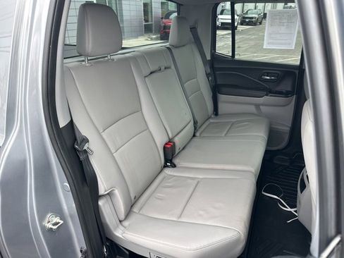 Used 2017 Honda Ridgeline RTL-T image 41