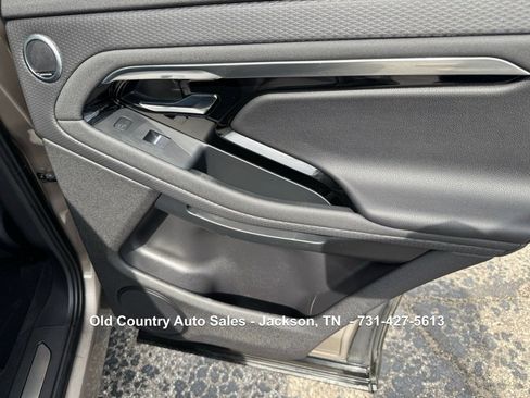 Used 2021 Land Rover Range Rover Evoque R-Dynamic S AWD/4WD image 11