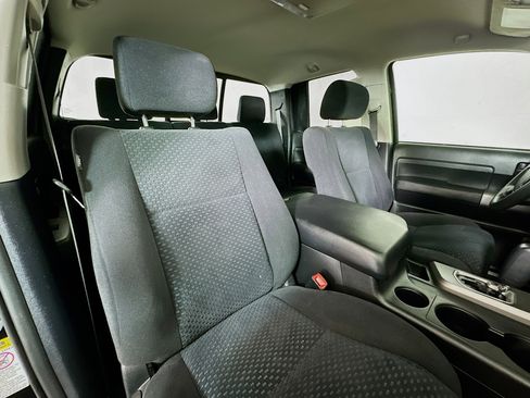 Used 2010 Toyota Tundra 4x4 Double Cab image 25