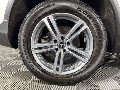 Used 2022 Mercedes-Benz GLC 300 4MATIC image 15