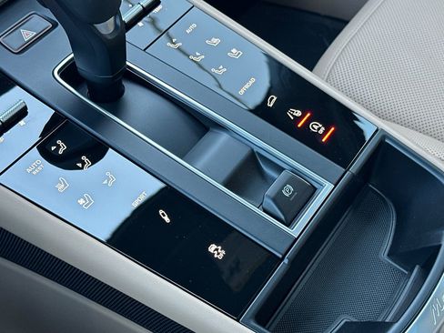 New 2026 Porsche Macan S AWD/4WD image 26