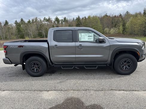 New 2026 Nissan Frontier PRO-4X w/ Tow Package AWD/4WD image 8
