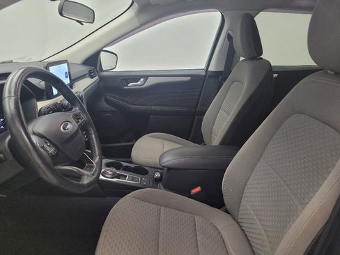Used 2021 Ford Escape SE w/ SE Sport Appearance Package FWD image 17
