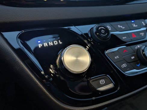 New 2026 Chrysler Voyager LX image 28