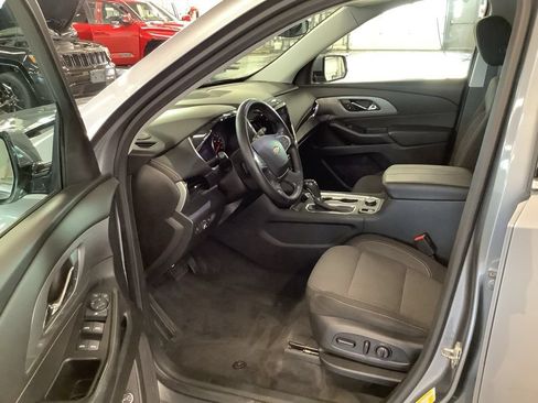 Used 2020 Chevrolet Traverse LT AWD/4WD image 12