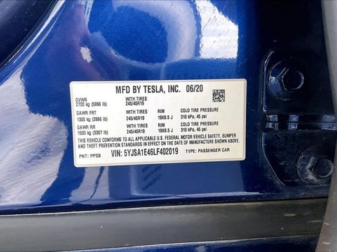 Used 2020 Tesla Model S Performance AWD/4WD image 28