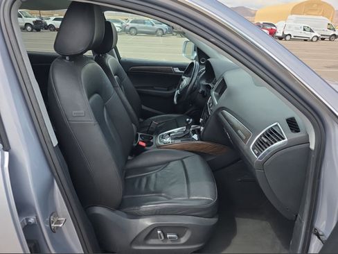 Used 2015 Audi Q5 2.0T Premium Plus w/ Technology Package AWD/4WD image 12