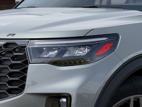 New 2027 Ford Explorer ST-Line w/ ST-Line Street Pack RWD image 18