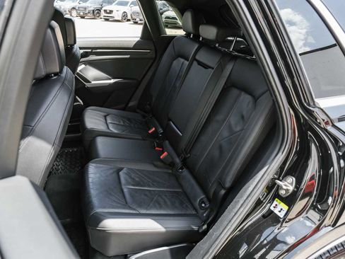 Used 2019 Audi Q3 2.0T Premium Plus w/ Premium Plus Package AWD/4WD image 30
