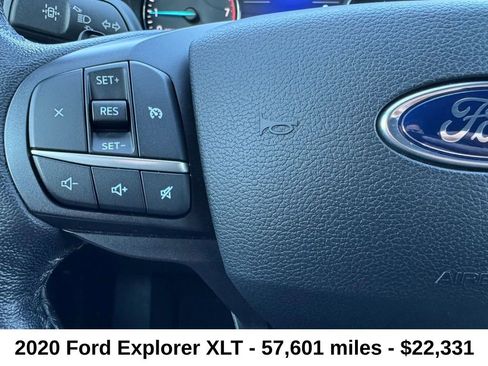 Used 2020 Ford Explorer XLT image 12