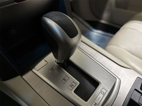 Used 2011 Subaru Outback 2.5i Limited w/ PWR Moonroof Pkg image 15