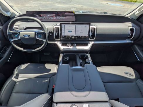 New 2026 Ford Expedition Max Active AWD/4WD image 18