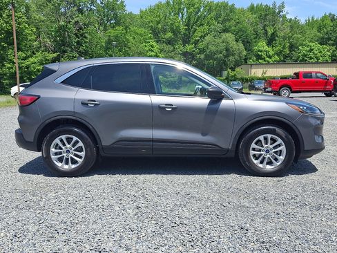 Certified 2022 Ford Escape SE w/ Convenience Package AWD/4WD image 8