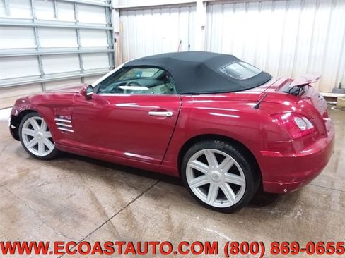 Used 2006 Chrysler Crossfire Limited image 2