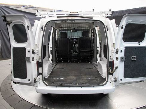 Used 2019 Nissan NV200 SV w/ Back Door Glass Package image 19