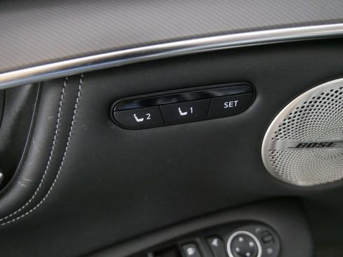 Certified 2025 INFINITI QX55 Essential image 16