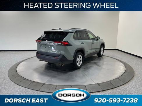 Used 2019 Toyota RAV4 XLE w/ Convenience Package AWD/4WD image 4