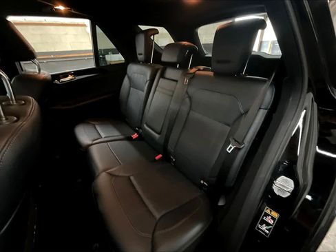 Used 2018 Mercedes-Benz GLE 350 image 29